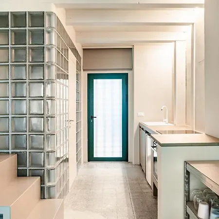 Creative Design Loft In Citta Studi Apartamento